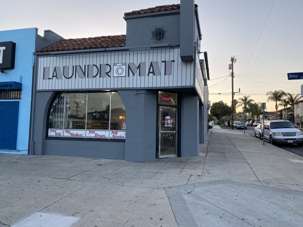 Alma St. Exterior 2